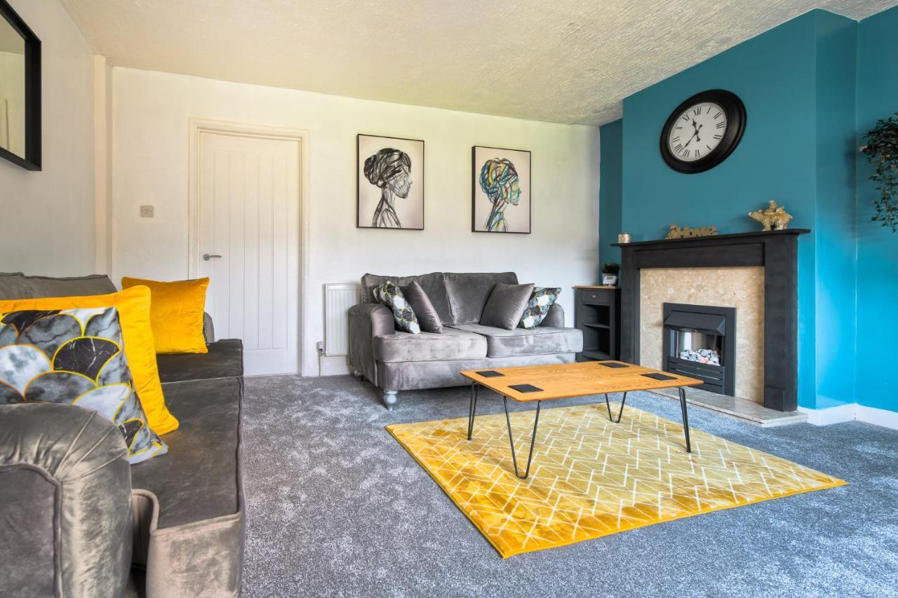 Rookwood House - Spacious Home With Free Parking - Short Stay Leeds Leeds  Eksteriør billede