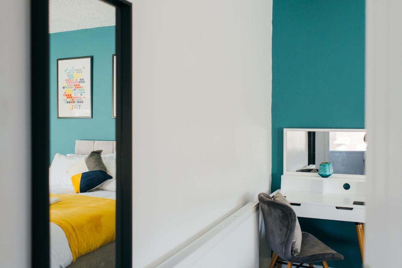 Rookwood House - Spacious Home With Free Parking - Short Stay Leeds Leeds  Eksteriør billede