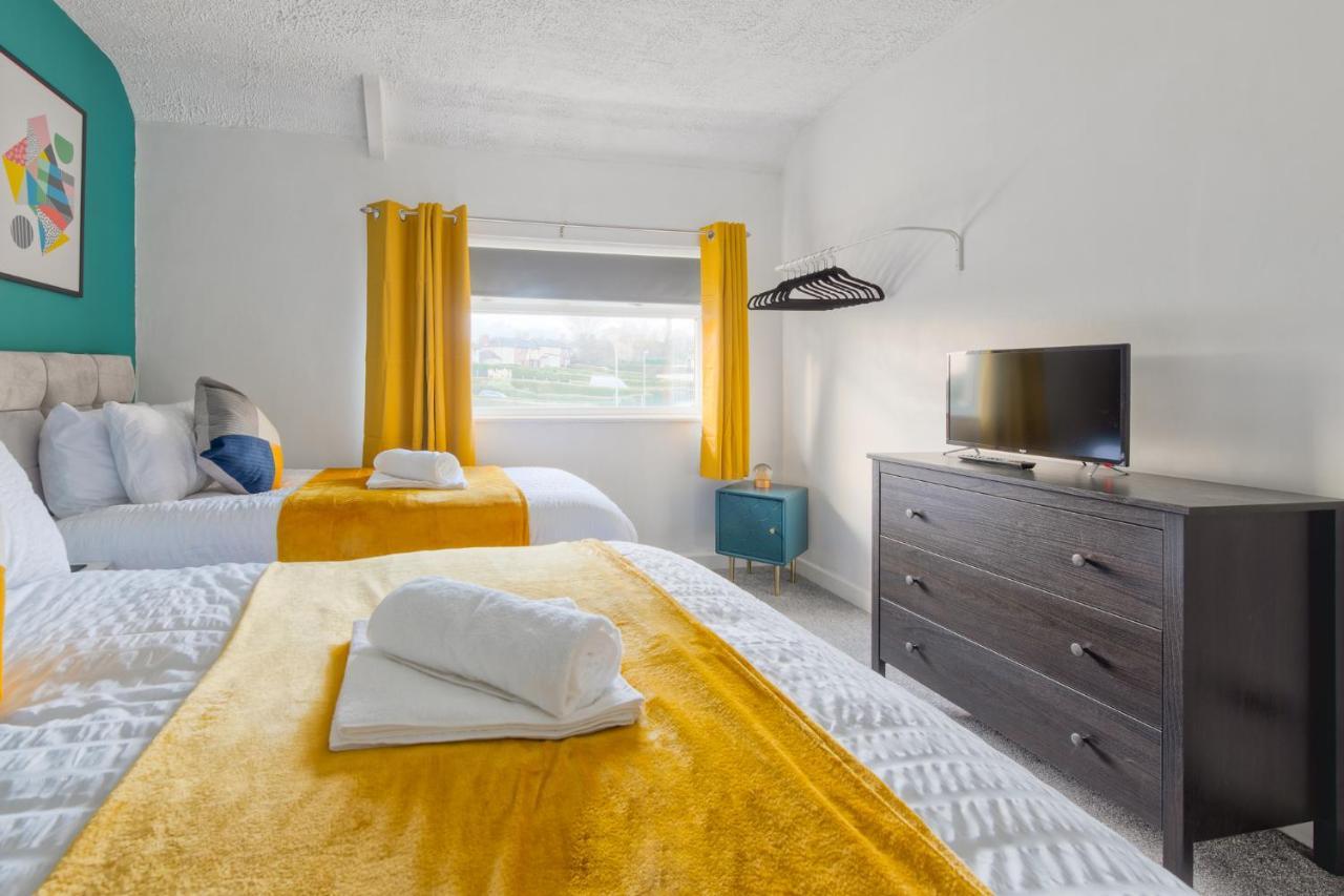Rookwood House - Spacious Home With Free Parking - Short Stay Leeds Leeds  Eksteriør billede